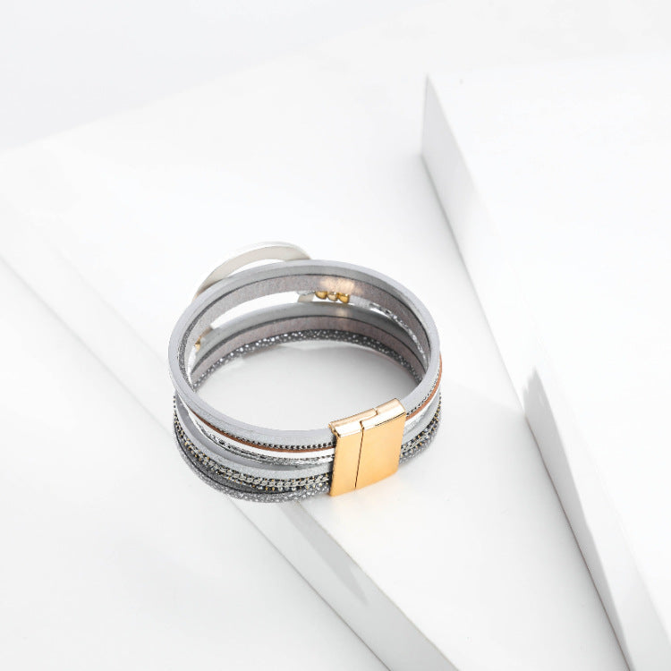 Circle Leather Magnetic Bracelets B3586