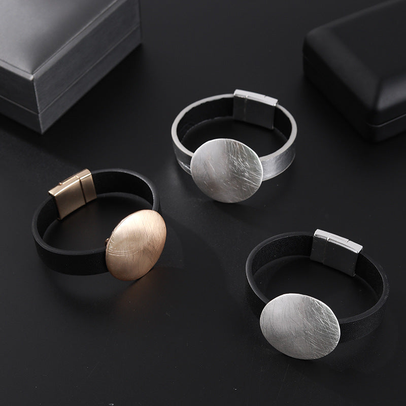 Round Pu Leather Magnetic Bracelet B4184
