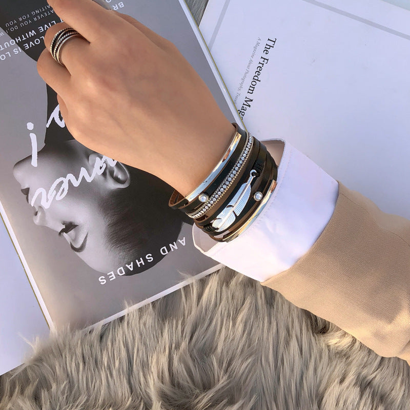 Feather Multilayer Leather Magnetic Bracelet B4189