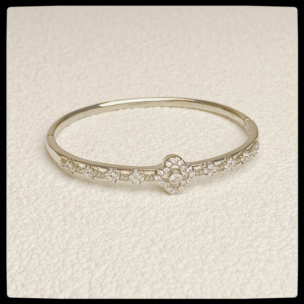Cubic Zirconia Stone Bracelet B4268