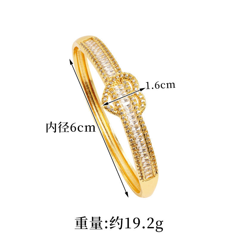 Cubic Zirconia Heart Bracelet B4269