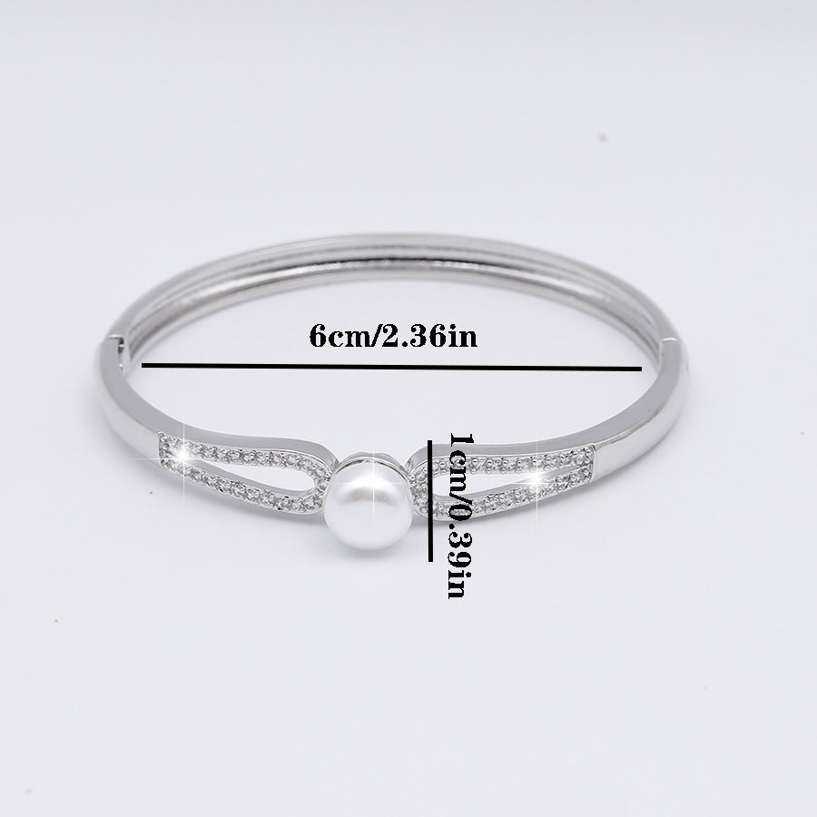 Classic Crystal Pearl Cross Bracelets B4276