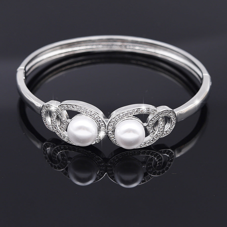 Cubic Zirconia Pearl Bracelet B4277