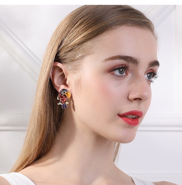 Parrot Rhinestone Stud Earrings E4856