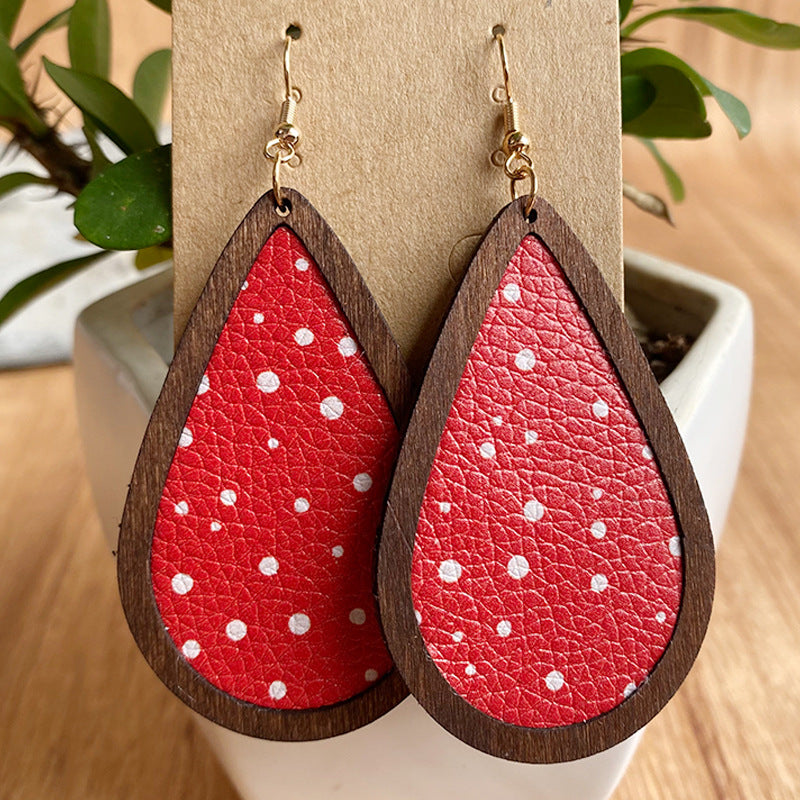 Christmas Point Teardrop Leather Earrings E4940
