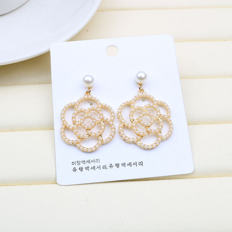 Camellia Flower Pearl Earrings E5325