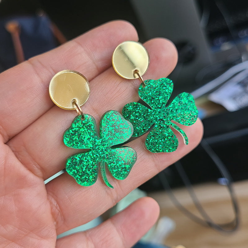 Clover Acrylic Earrings E5755