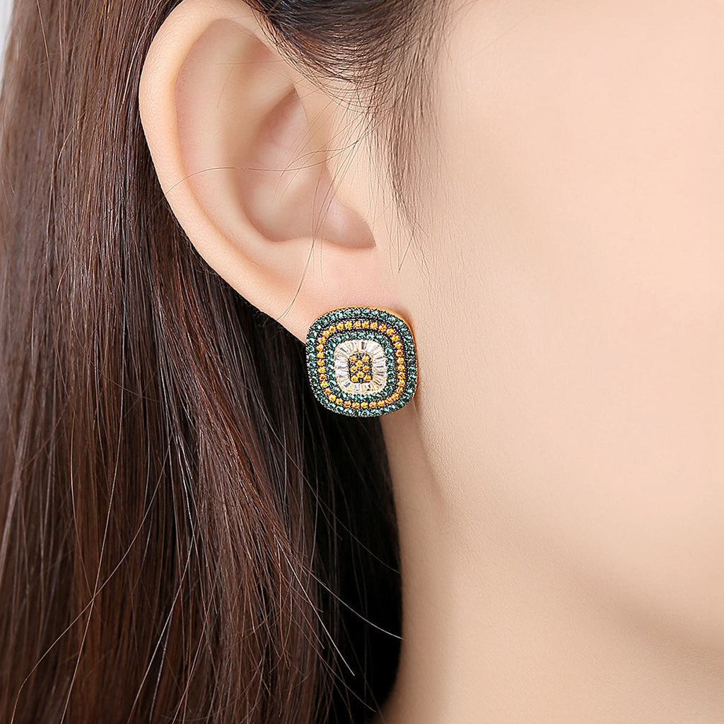 Cubic Zirconia Stud Earrings E6559