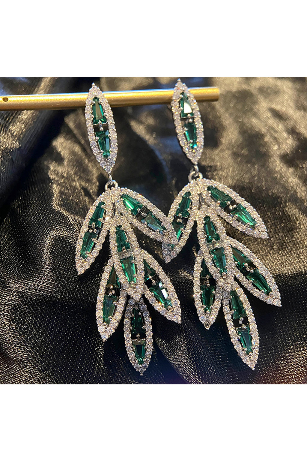 Leaf Cubic Zirconia Earrings E6779