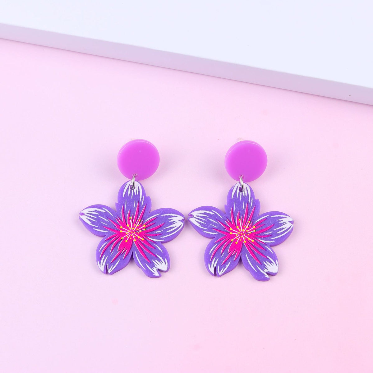 Flower Acrylic Earrings E6884