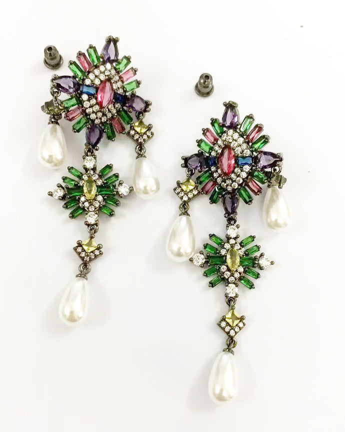 Baroque Pearl Cubic Zirconia Earrings E7217