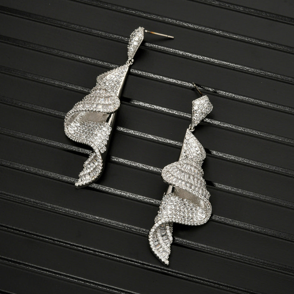 Geometric Spiral Cubic Zirconia Earrings E7226
