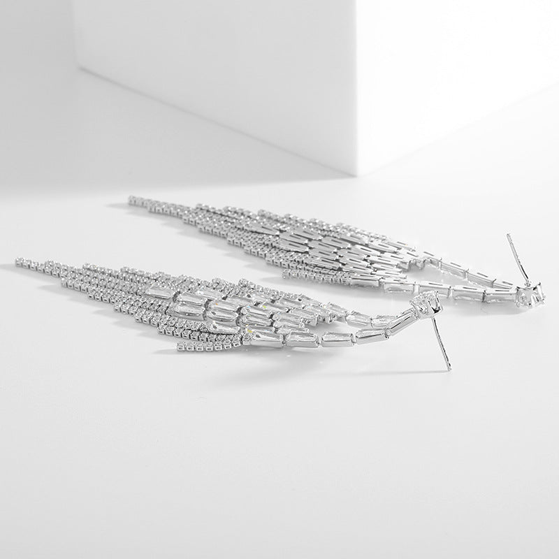 Rhombus Shaped Tassel Cubic Zirconia Earrings E7332