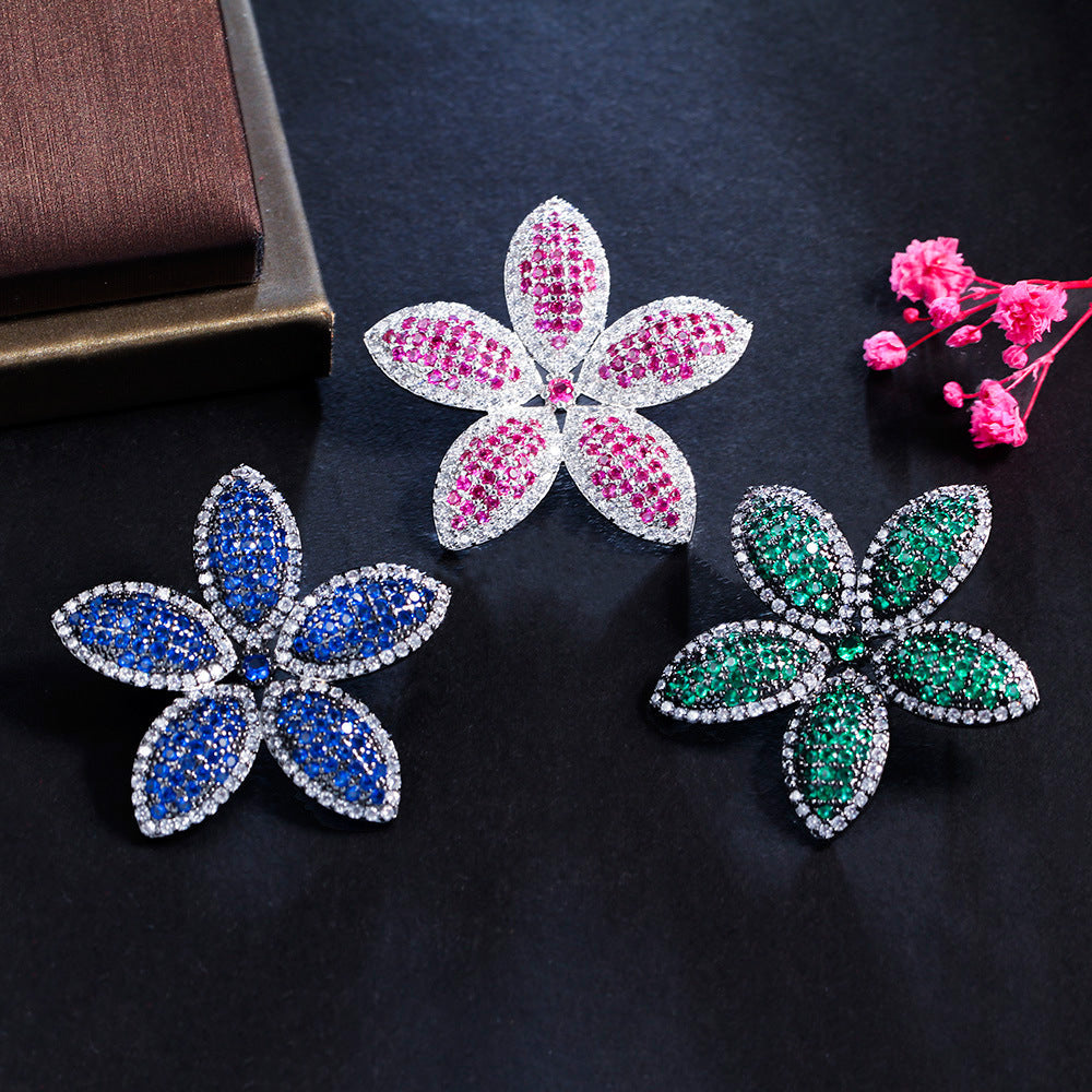 FlowerCubic Zirconia Stud Earrings E7474