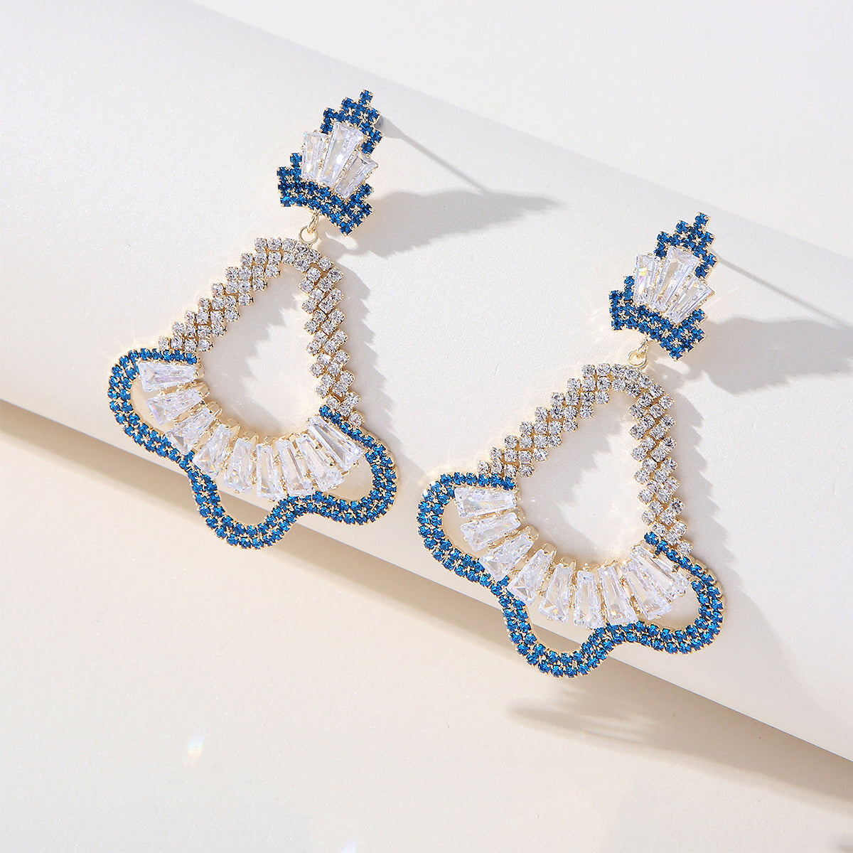 Geometry Floral Cubic Zirconia Earrings E7611