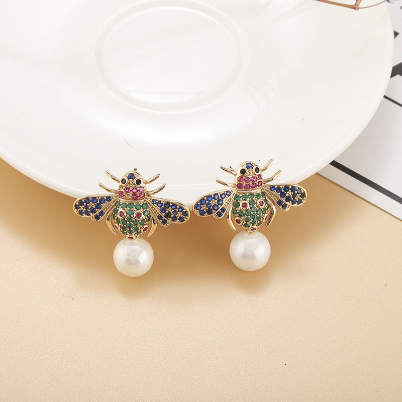Bee Pearl Cubic Zirconia Earrings E7658