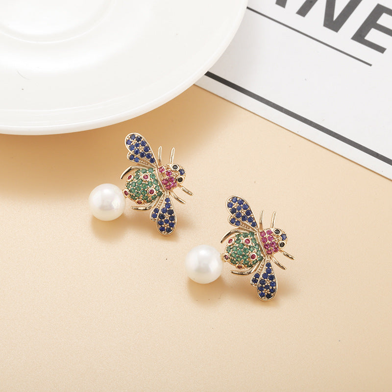 Bee Pearl Cubic Zirconia Earrings E7658