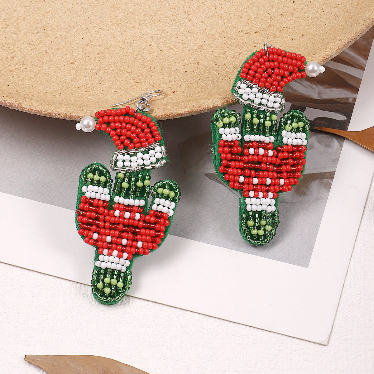 Christmas Cactus Seed Bead Earrings E8276
