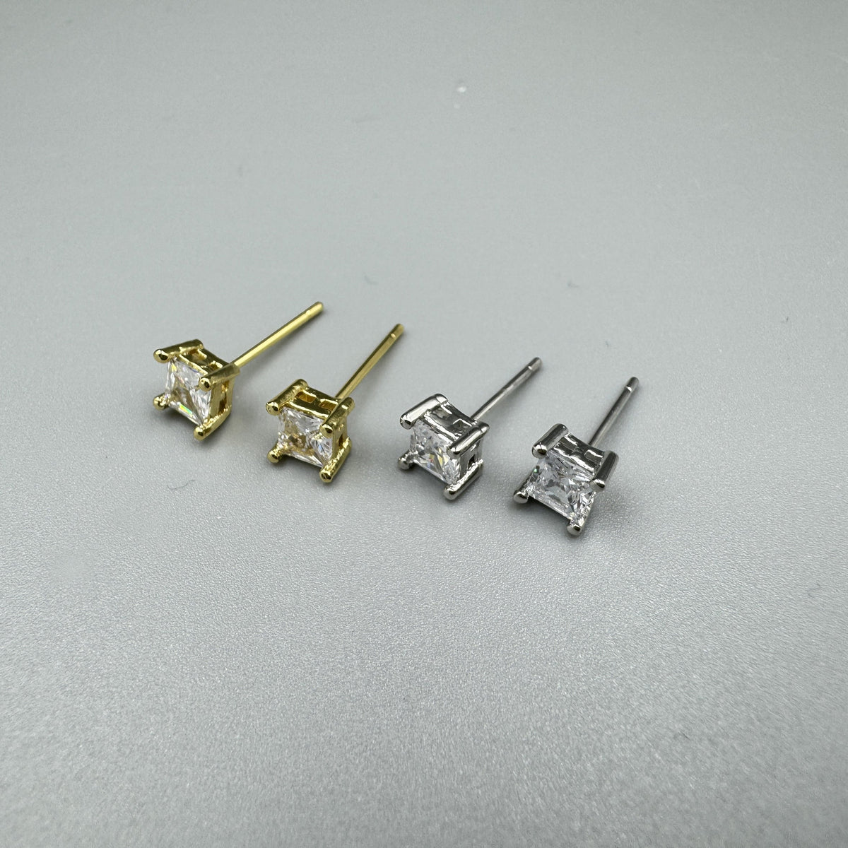 4MM Square Cubic Zirconia Stud Earrings E8429