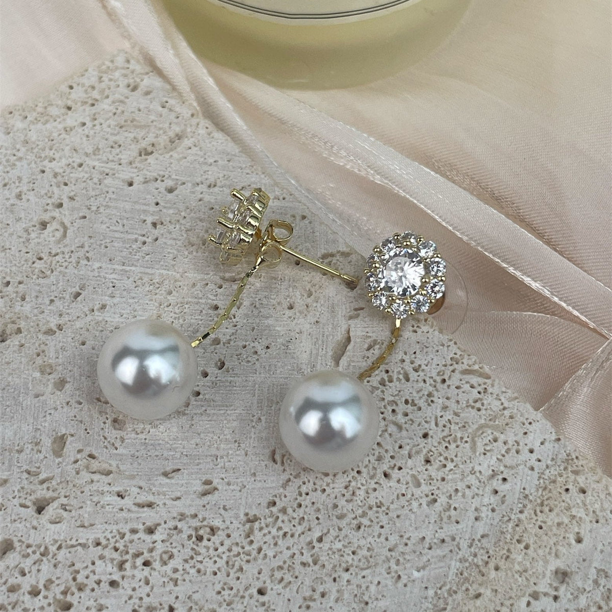 Cubic Zirconia Flower with Glass Pearl Earrings E8686
