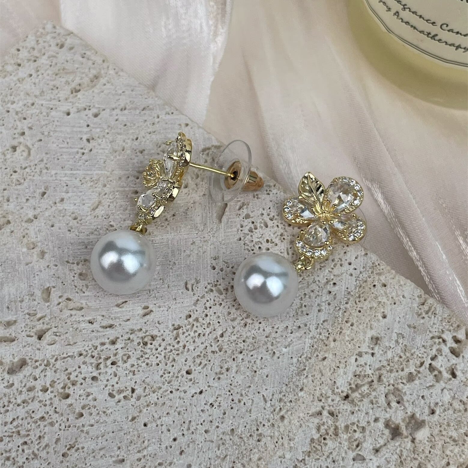 Cubic Zirconia Flower with Glass Pearl Earrings E8692