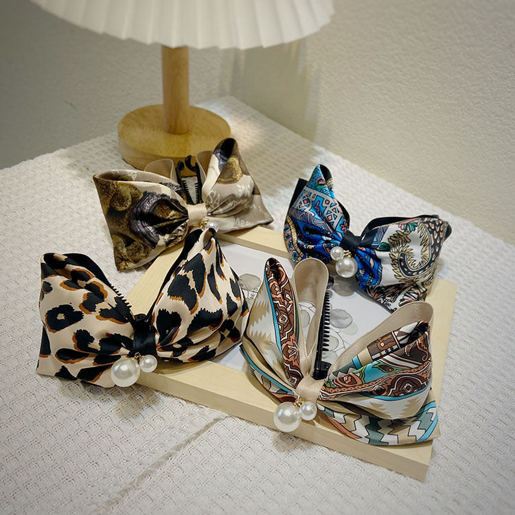 Bow Silk Feel Fabric Hair Clip L3499