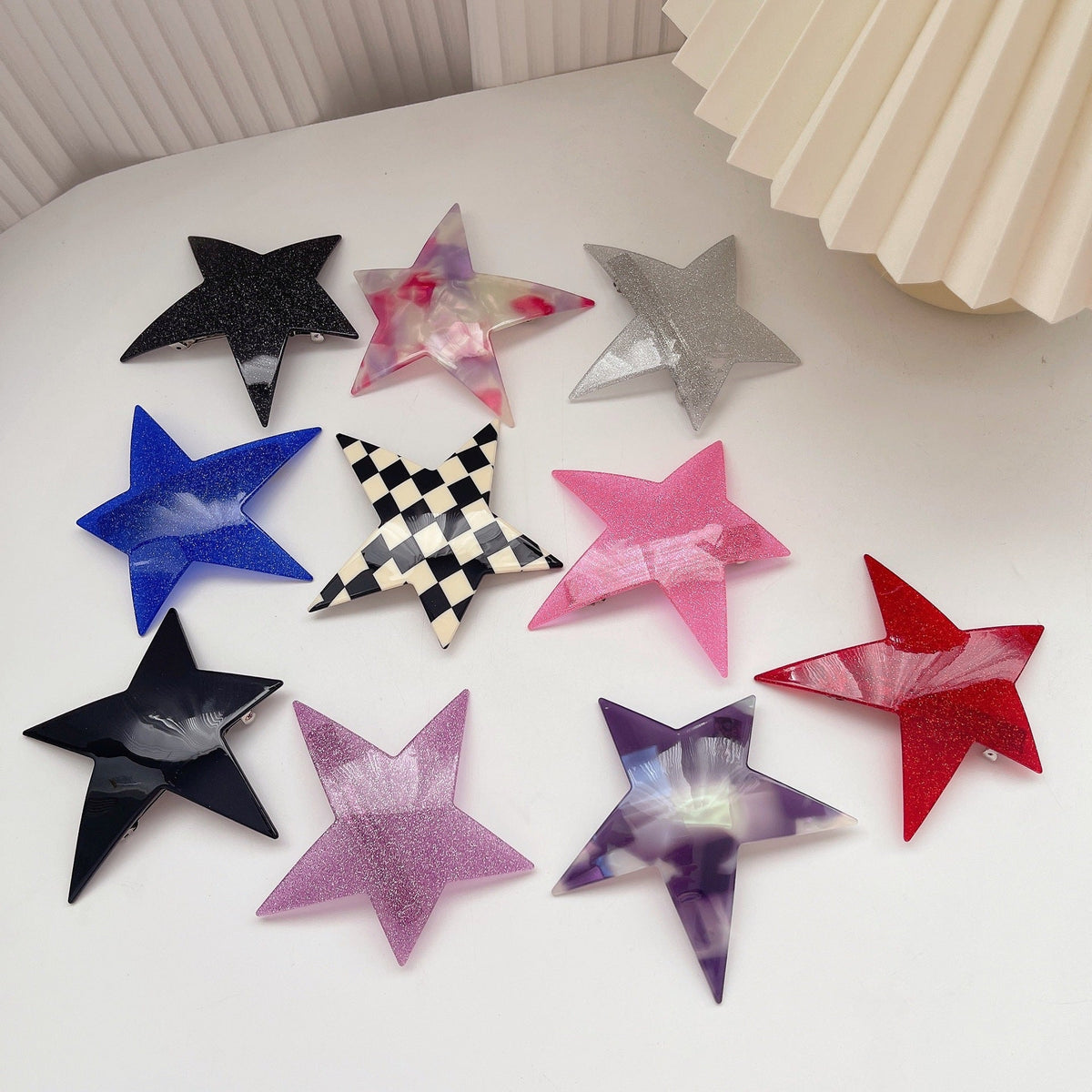 Star Shaped Acryli Hair Clip L3854