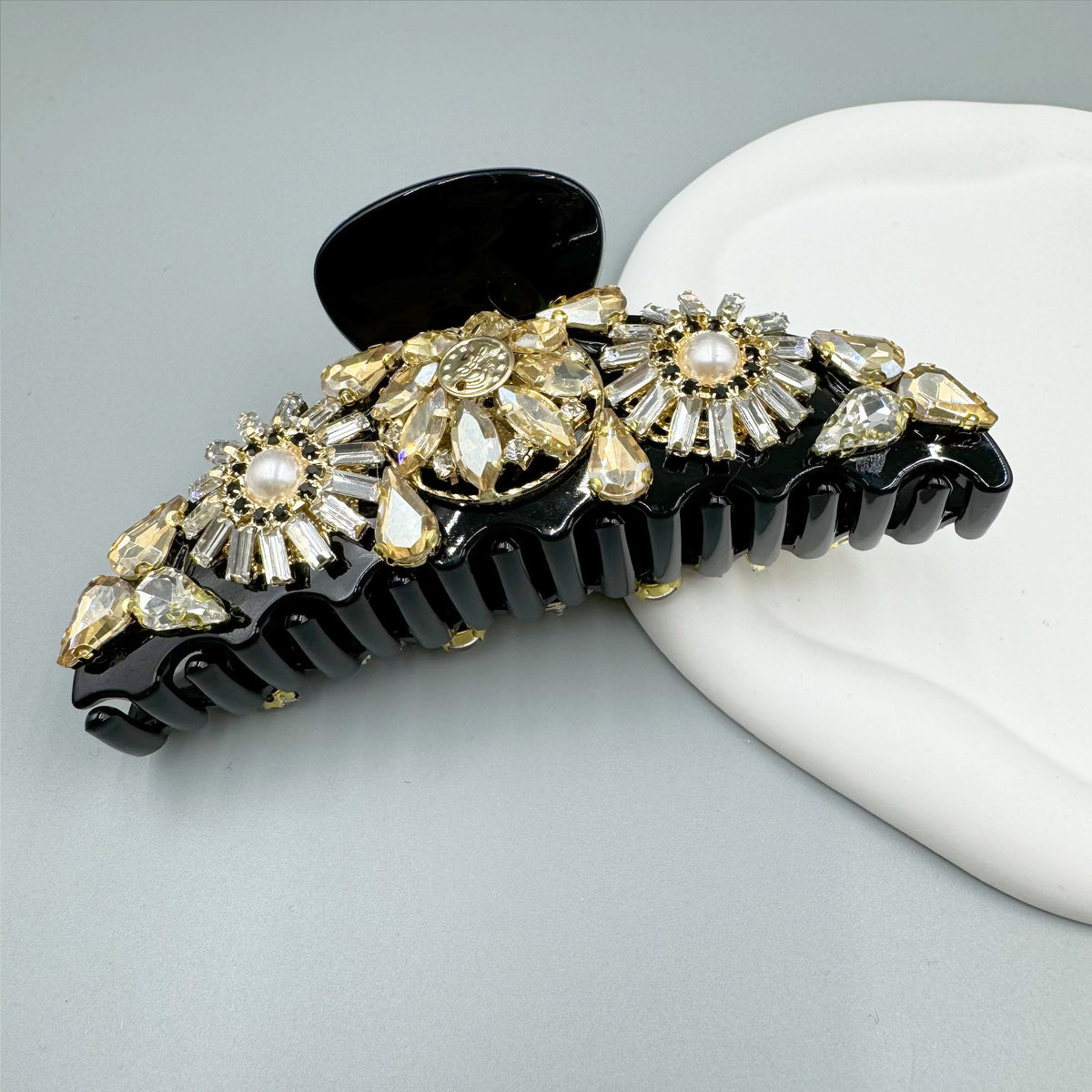 Floral Rhinestone Semicircle Acrylic Hair Clip L4759