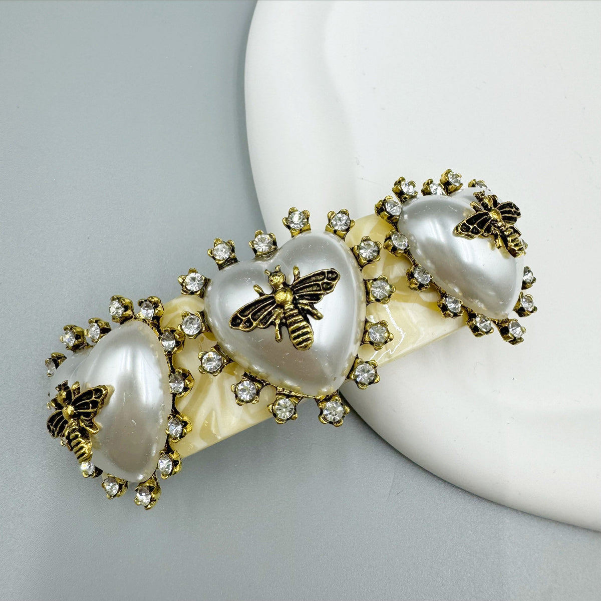 Baroque Heart Acrylic Hair Frenchbarrette L4772
