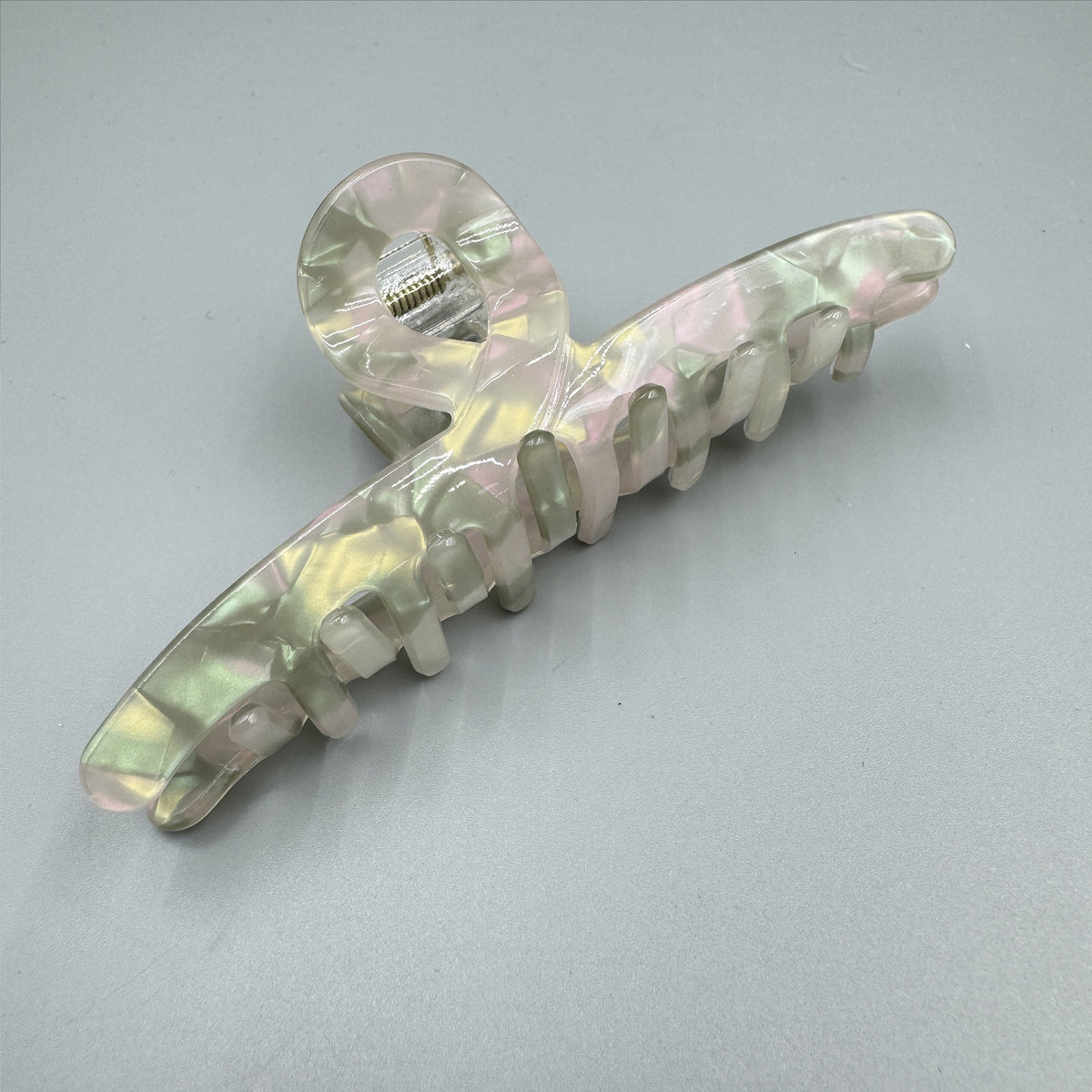 Cross Acrylic Hair Clip L4830