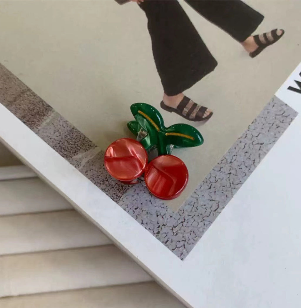 Cherry Acrylic Mini Hair Clip L4987