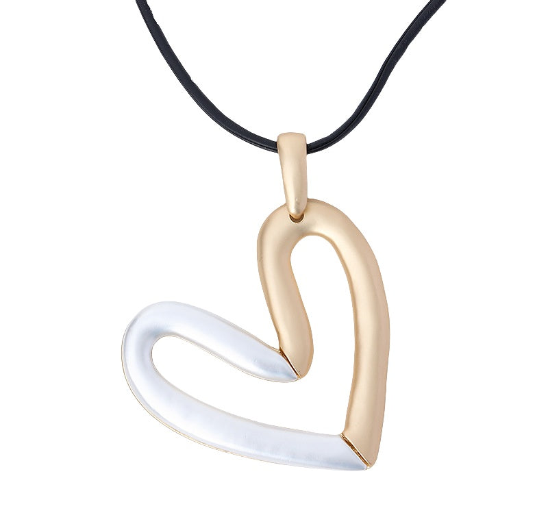 Heart Pu Leather Necklace N4521