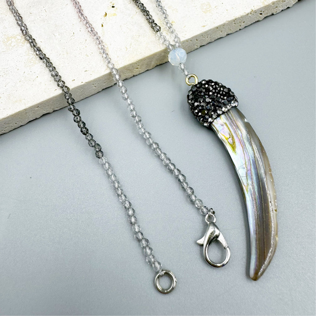 Ox Horn Opal Crystal Bead Necklace N5279