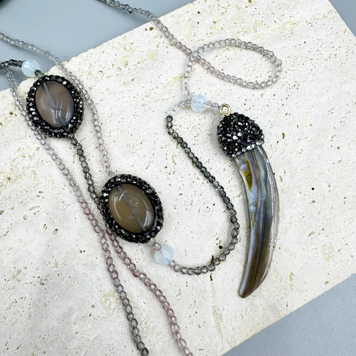 Ox Horn Opal Crystal Bead Necklace N5279