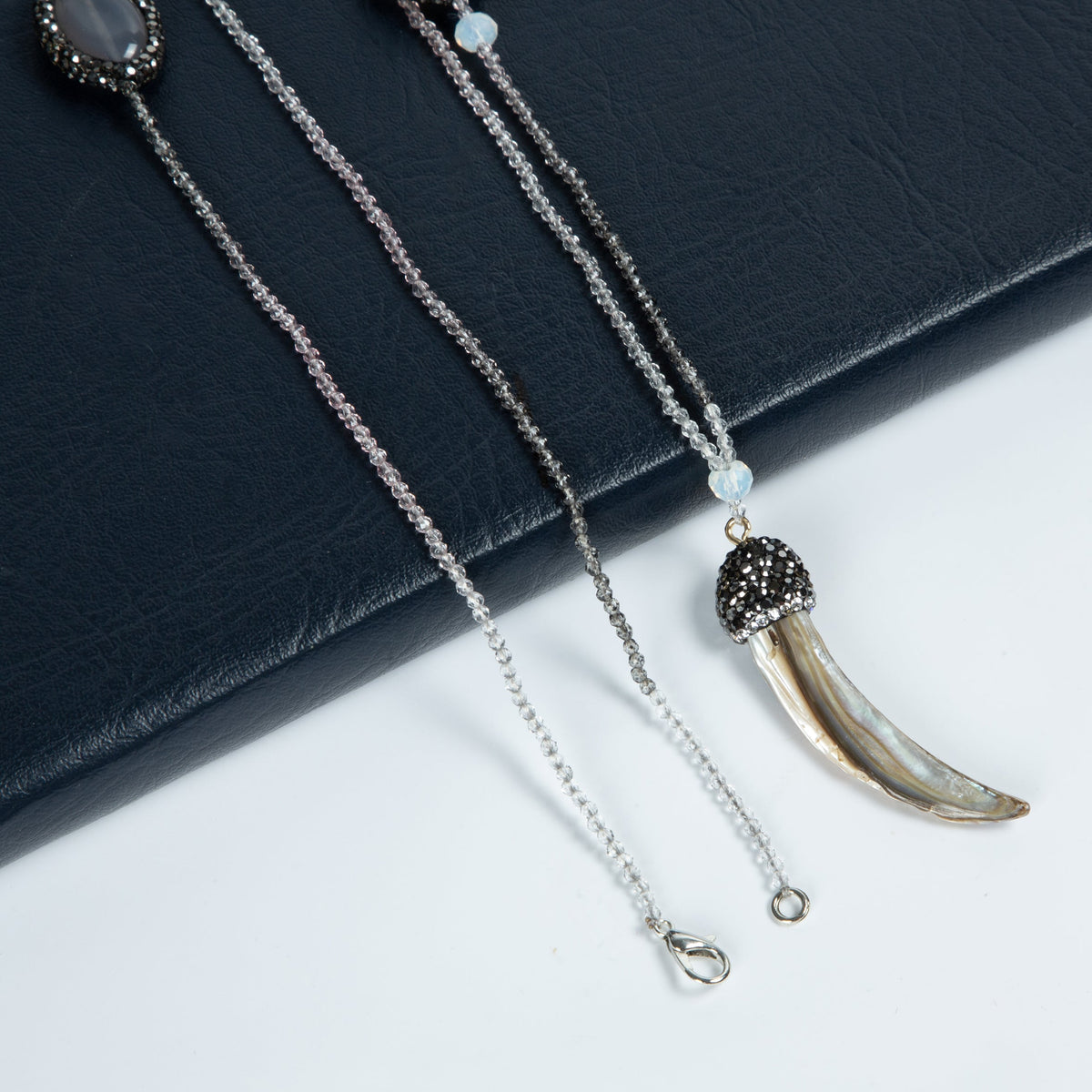 Ox Horn Opal Crystal Bead Necklace N5279