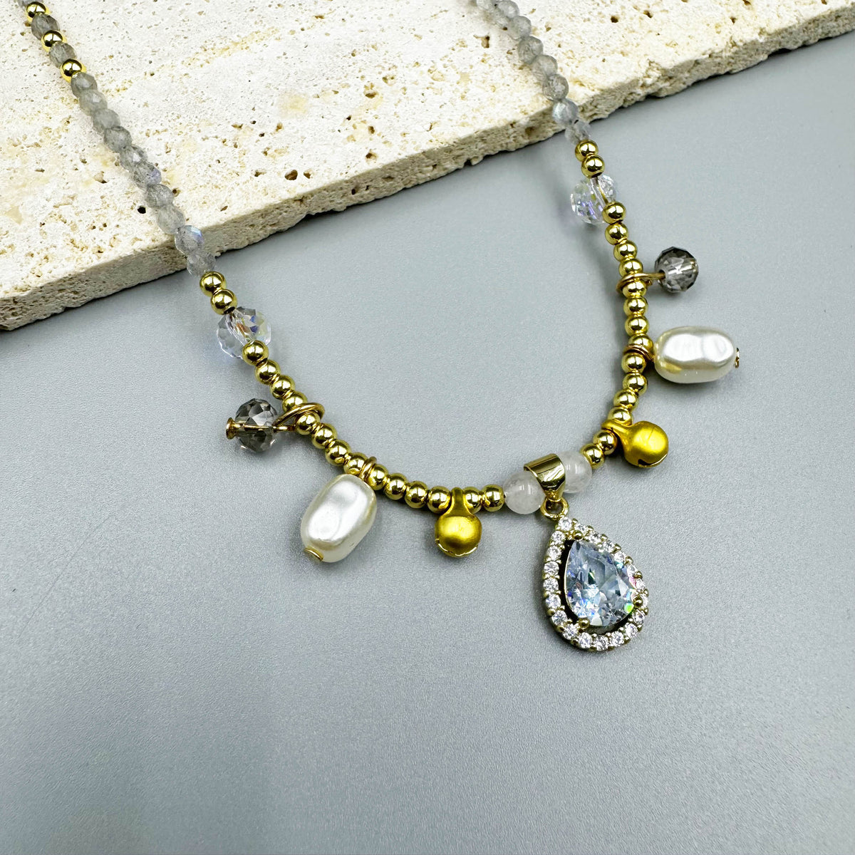 Teardrop Pendant Labradorite Stone Short Necklace N5347