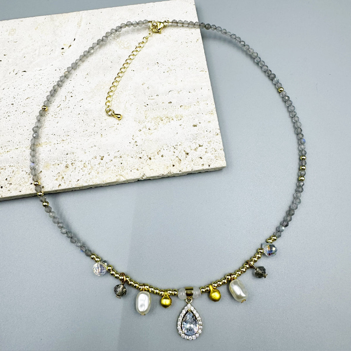 Teardrop Pendant Labradorite Stone Short Necklace N5347