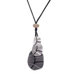 Geometric Leaf Pendant Metal Necklace N5381