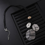 Geometric Leaf Pendant Metal Necklace N5381