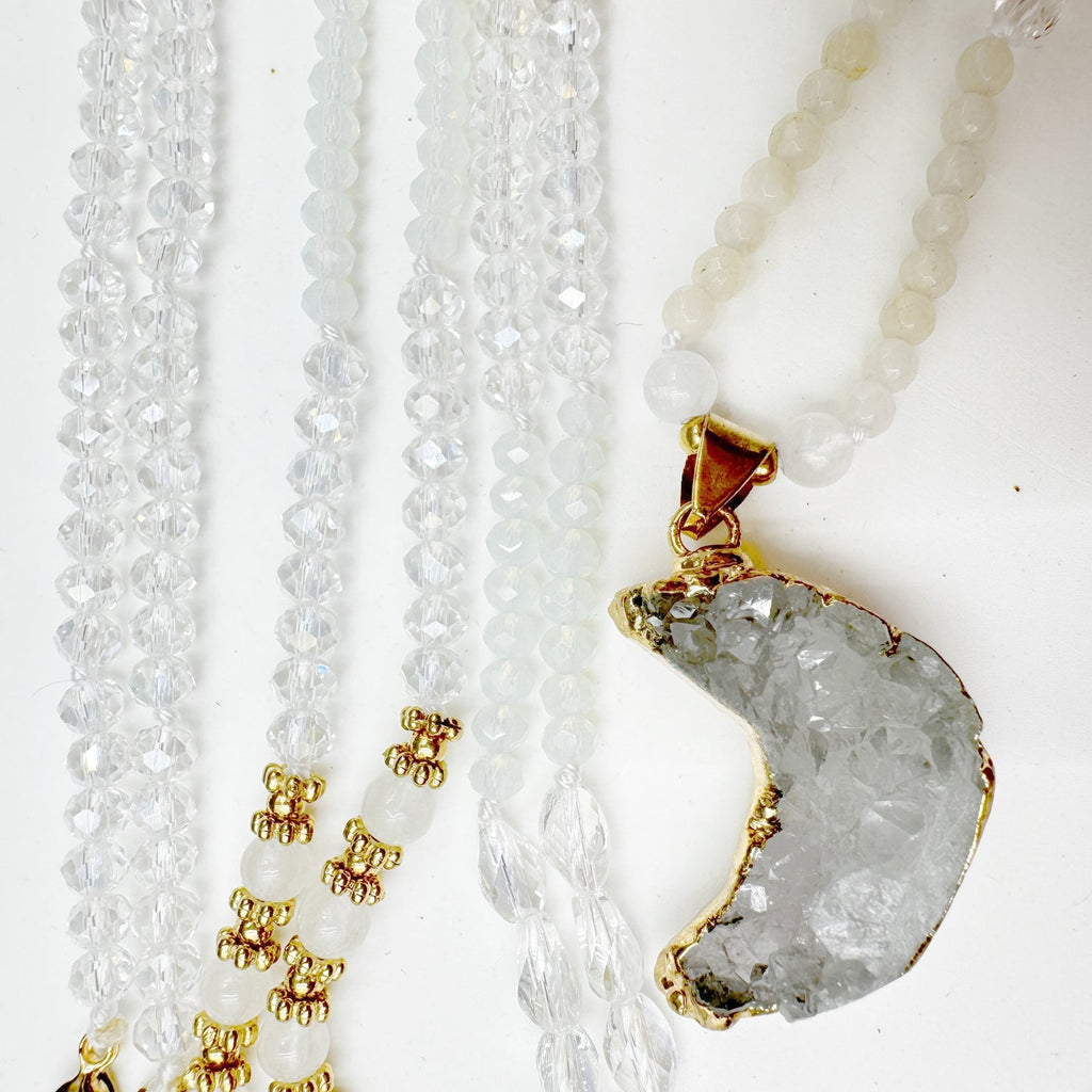 Druzy Pendant Crystal Bead Necklace N5389