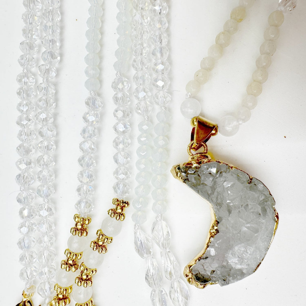 Druzy Pendant Crystal Bead Necklace N5389