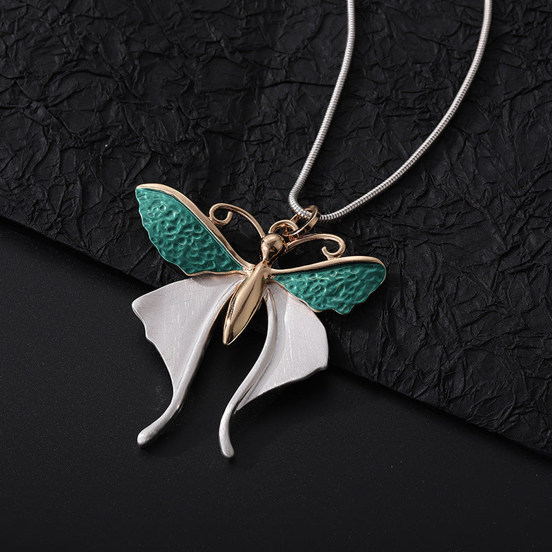 Butterfly Alloy Pendant Necklace N5472