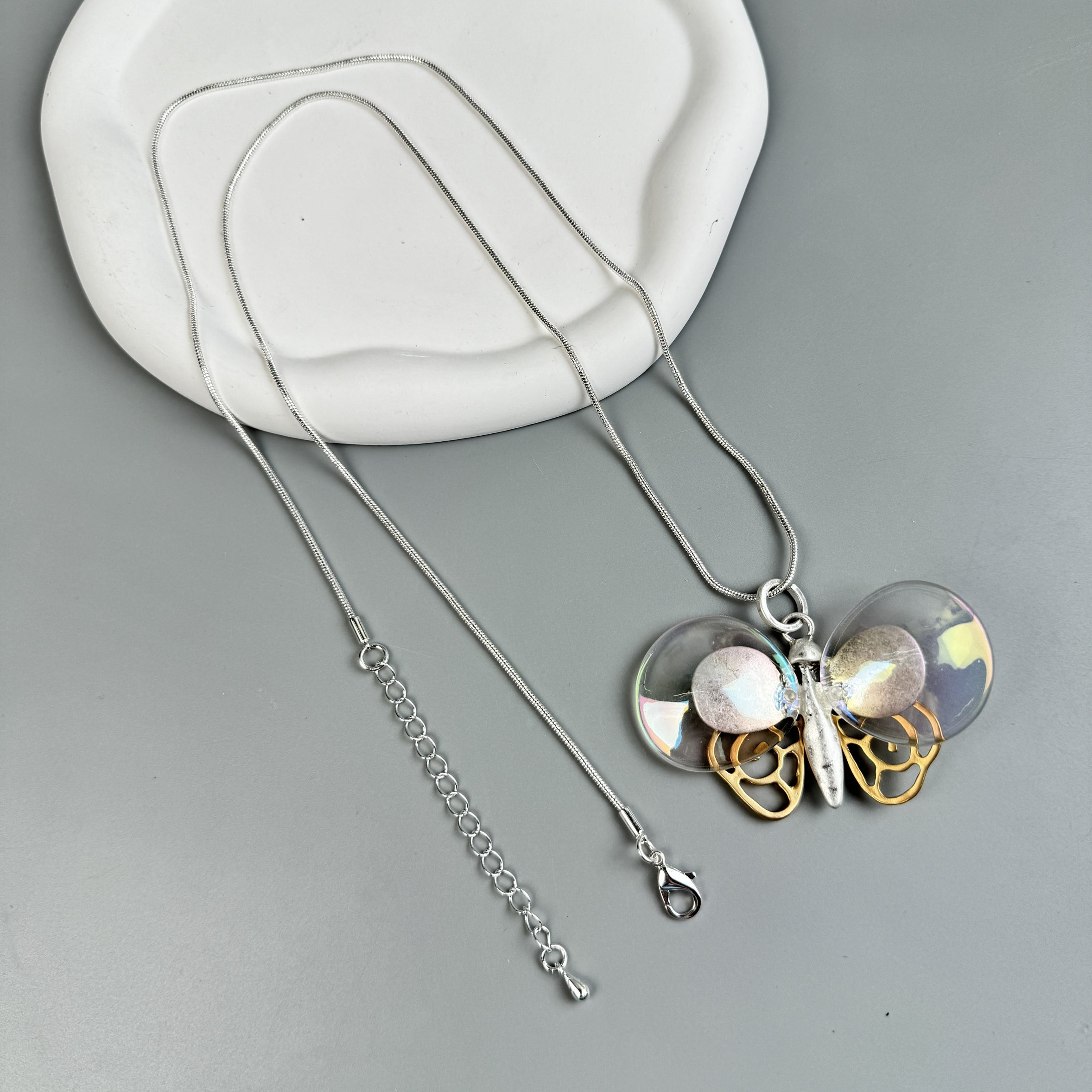Butterfly Pendant Long Chain Metal Necklace N5527