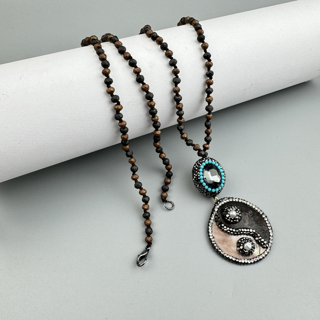 Handmade Shell Bead Pendant Necklace N5541