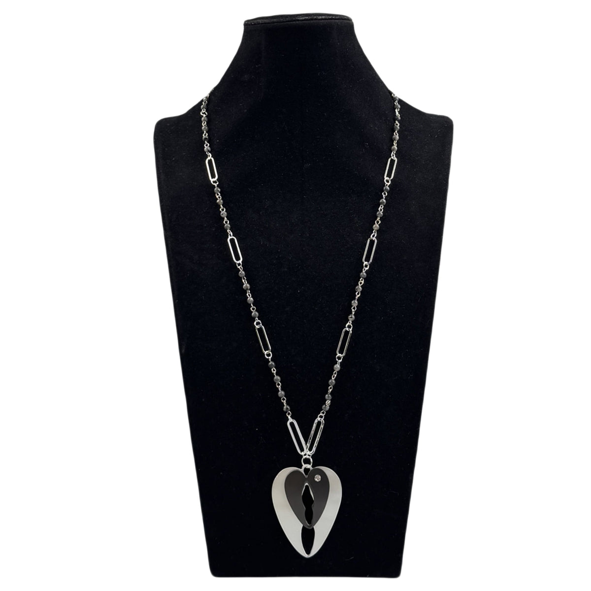 Black Labradorite Heart Pendant Metal Necklace N5584