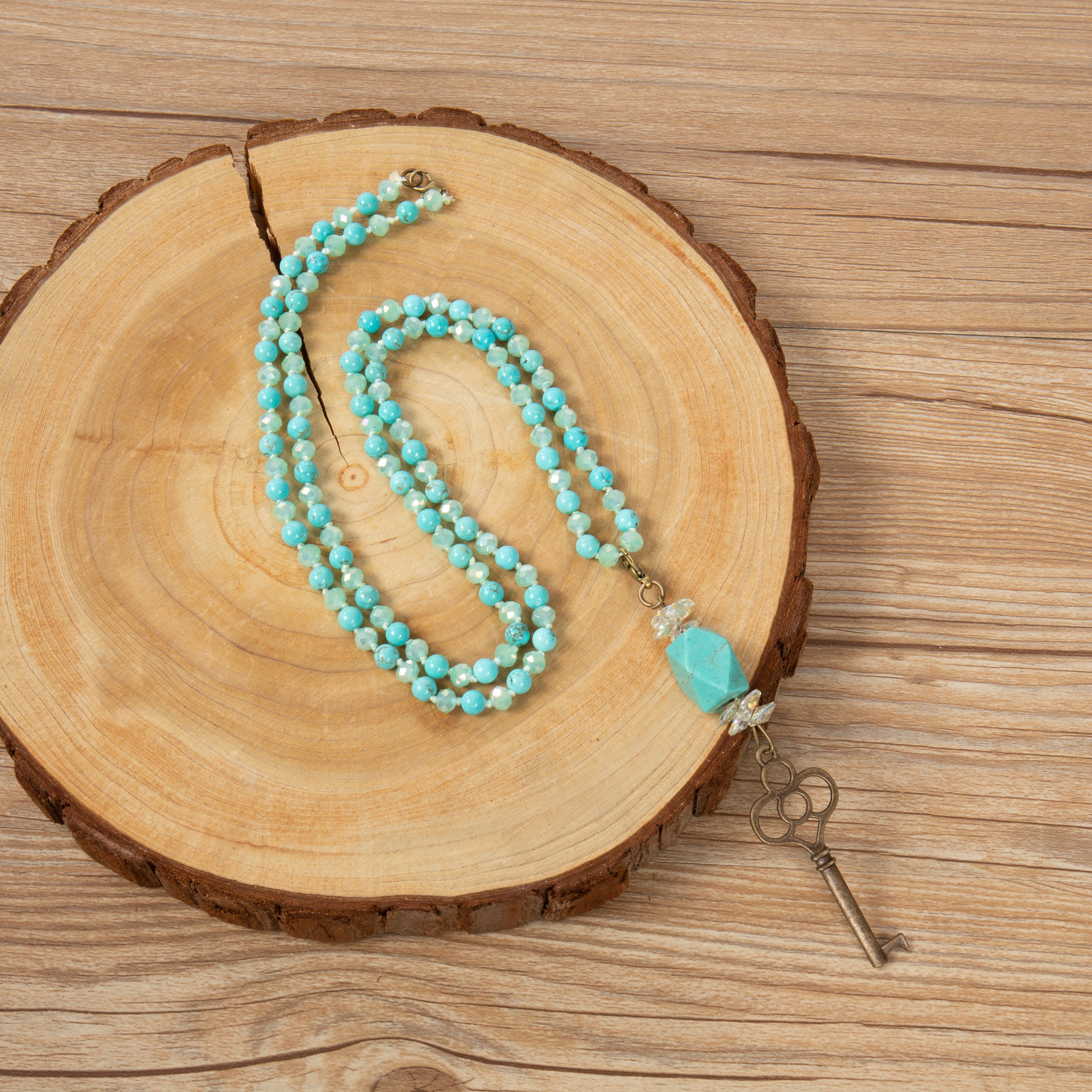 Fashion Cracked Turquoise Necklace N5825