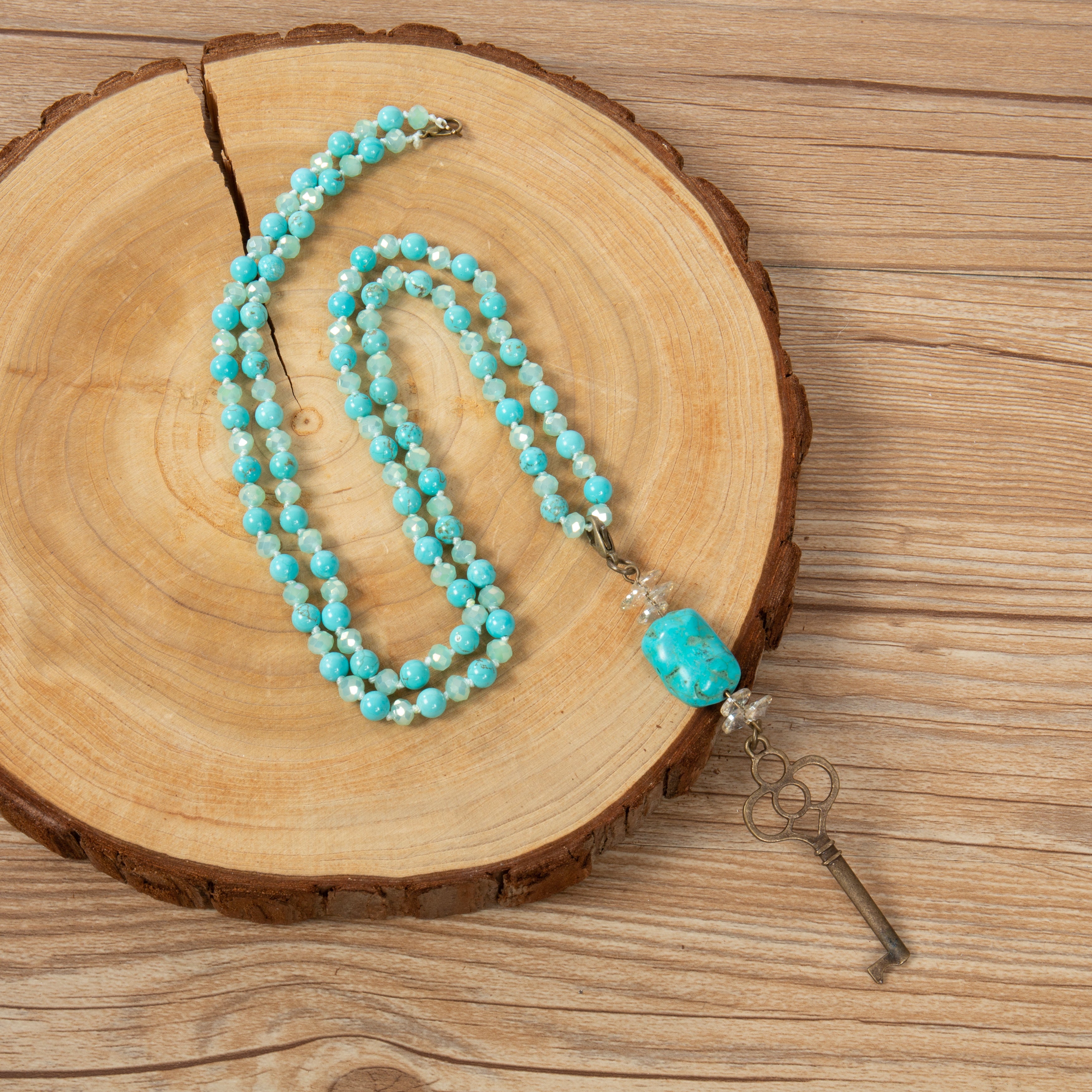 Key Pendant Cracked Turquoise Necklace N5856