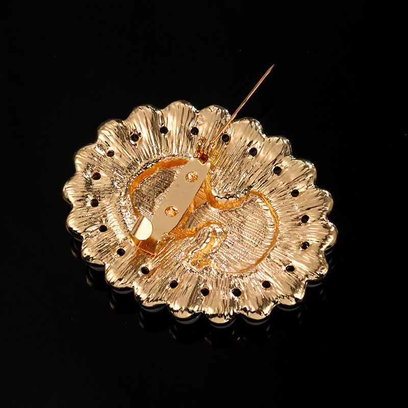 Baroque Brooch PA3493