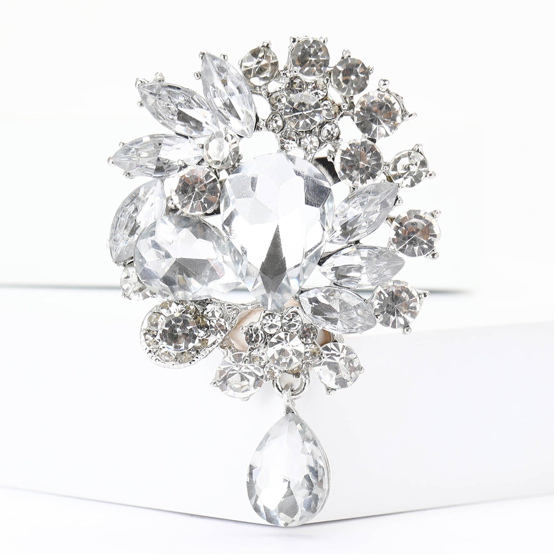Vintage Rhinestone Flower Teardrop Brooch PA3605