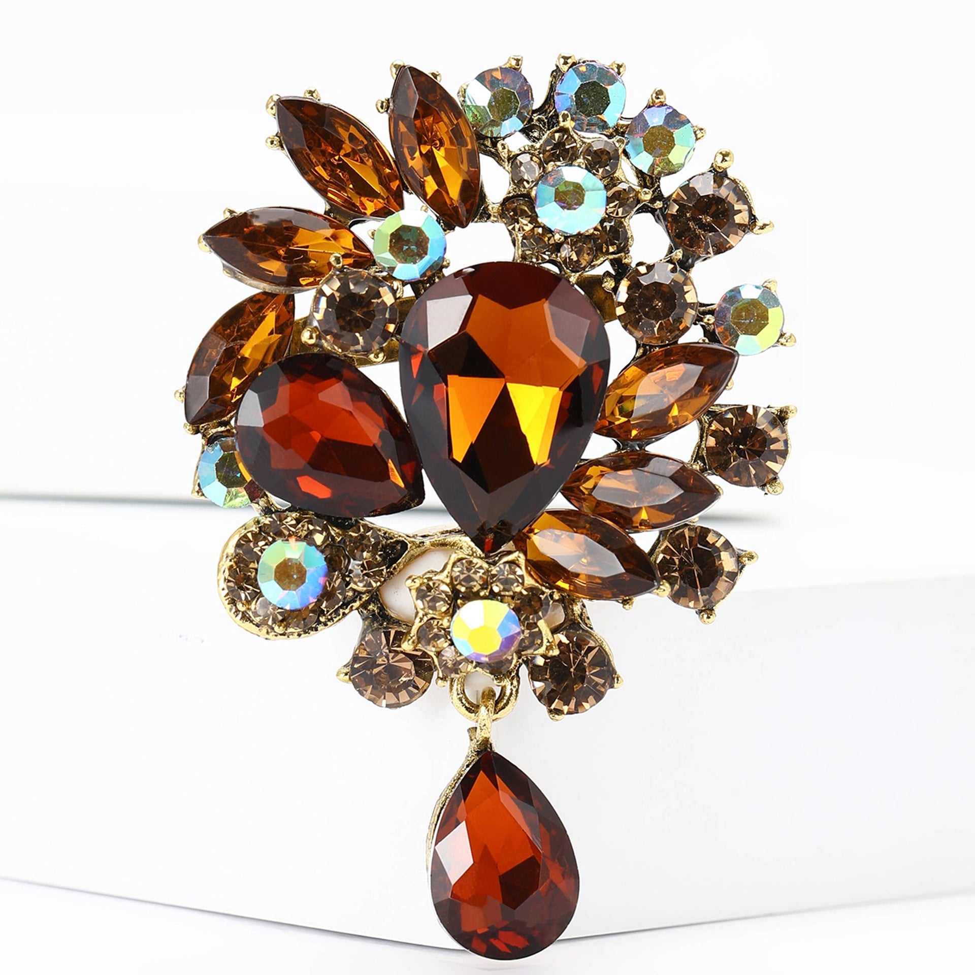 Vintage Rhinestone Flower Teardrop Brooch PA3605